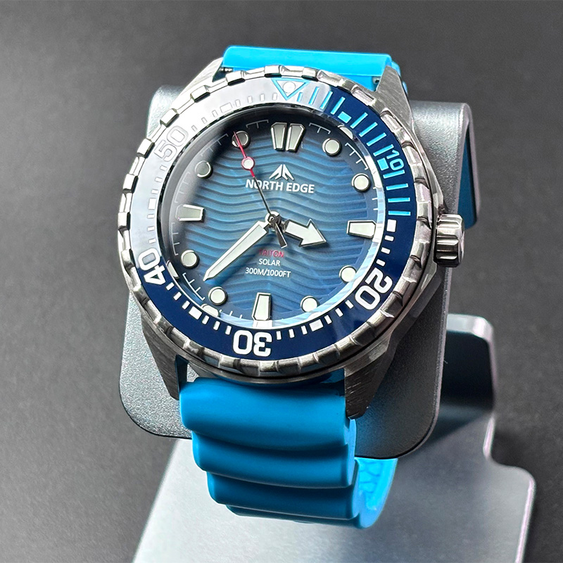 NORTH EDGE 2026 New TRITON Sol - đánh giá và giá Solar Powered Watch